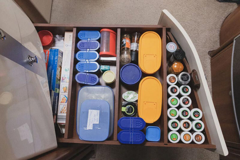 4 svg+xml;charset=utf