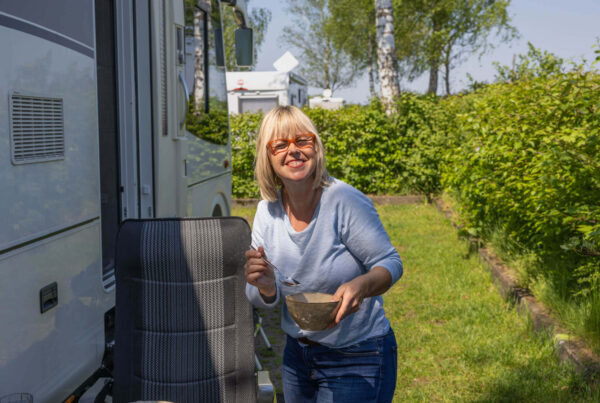 Kochen im Wohnmobil, Kochen im Camper, Backen im Wohnmobil, Omnia Rezepte,