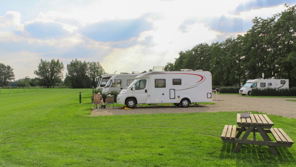 Leben im Wohnmobil svg+xml;charset=utf