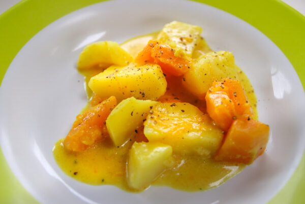 Kürbis mit Kartoffeln an Kokoscreme Sauce 1645428250