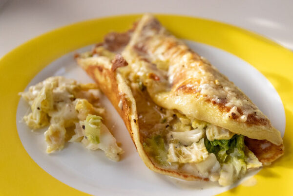 Überbackene Wirsing-Pfannkuchen kochen im wohnmobil campingrezepte gefC3BCllter pfannk 002