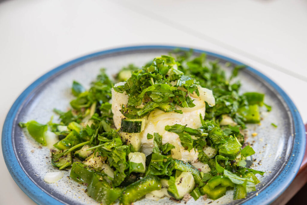 Körniger Frischkäse Salat - Canis Road
