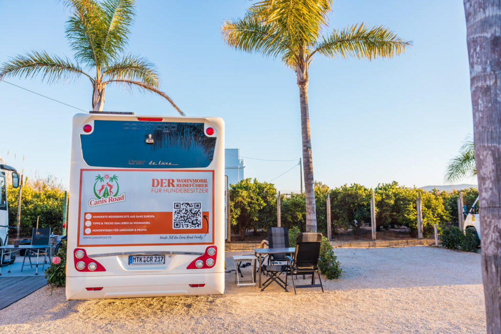 BX7A1436 Camping mit Hund in Spanien, Spanien mit dem Wohnmobil, Campingplatz Spanien Meer