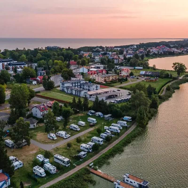 Canis Road Pakete Der Wohnmobil Reiseführer für hundebesitzer, camping mit hund, die besten Wohnmobil stellplätz für hunde