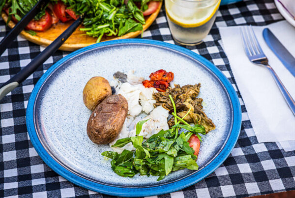 Gegrillter Petersfisch mit Salzkartoffeln