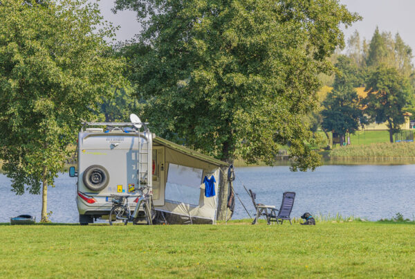 Camping mit Hund, Wohnmobil mit Hund, Camper Hund mieten