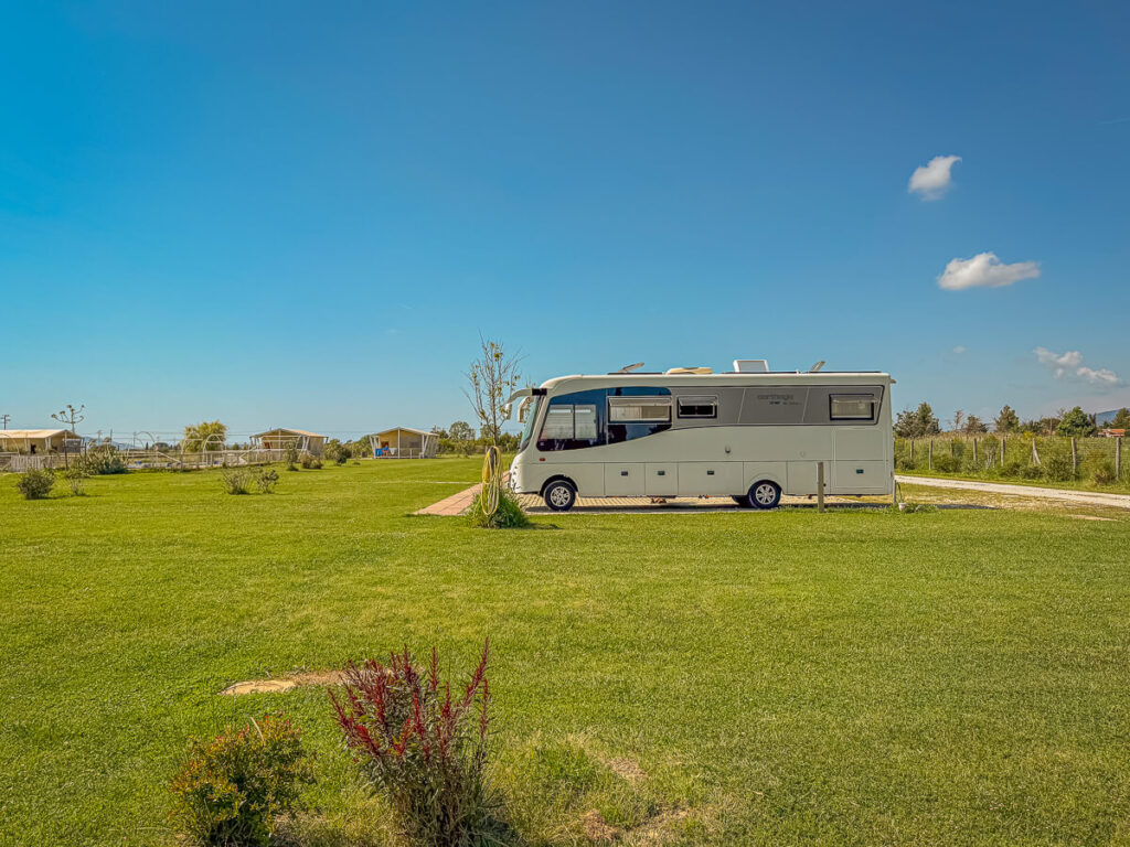 IMG_6926 italien mit dem wohnmobil und Hund, camping Italien, Wohnmobil Toskana
